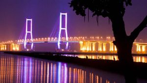 Jembatan Suramadu Diresmikan dan Jadi Ikon Kemajuan hingga Tempat Wisata dalam Sejarah Hari Ini, 10 Juni 2009