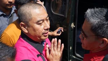 社会援助腐败17亿印尼盾,前Bone Bolango Gorontalo摄政王被总检察长办公室拘留