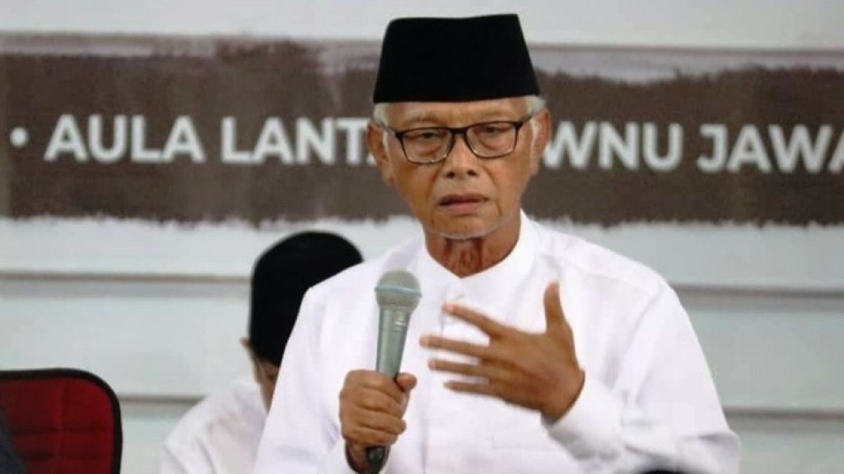 Anwar Iskandar,Kiai Senior NU的概况,他成为MUI Baru的主席