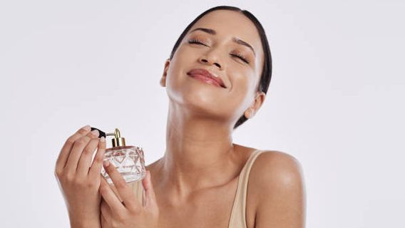 8 Saran Ahli Jika Ingin Memberi Parfum Sebagai Hadiah