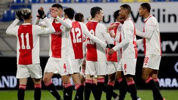 Defeating RKC Waalwijk 5 Goals Without Reply, Ajax Returns To The Top Of The Standings
