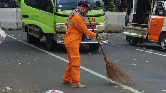 تم اختراق PPSU Kemayoran من قبل عصابة Begal Bersajam ، كما تم اختطاف الدراجات النارية والهواتف المحمولة