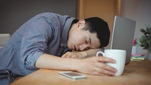 Sering Lemas dan Mengantuk? Waspadai 7 Kondisi Kesehatan Ini