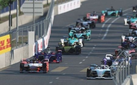 Studi Banding Formula E ke Arab Saudi, PDIP: Memang Jakpro Perusahaan Nenek Moyang Mereka?