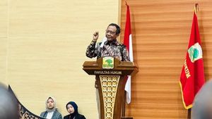 Mahfud MD: Aturan Kapolri Penempatan Polisi Aktif di Jabatan Sipil Tak Ada Dasar Hukumnya