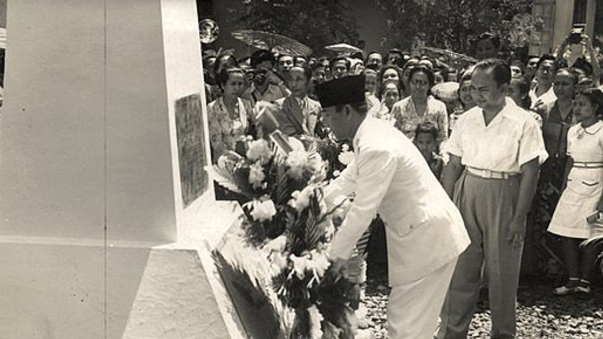 スカルノが1962年5月14日今日、歴史上の暗殺未遂を免れた時