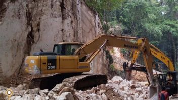 Gunakan Teknologi Ini, Kementerian PUPR Lakukan Preservasi di Jalan Batas Kota Maros Sulsel