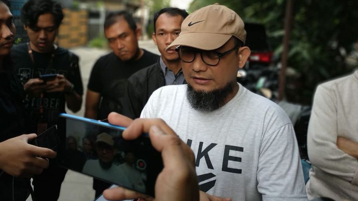 Hari Pertama Novel Baswedan ‘Berseragam’ Polri, Siap Kerjakan Target Atasan