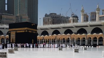Deputy Minister Of Religion: 1,023 People Have Departed To Saudi Arabia For Umrah