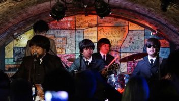 Yellow Submarine,G-Pluck Special Song for Special Fans at Beatleweek Festival