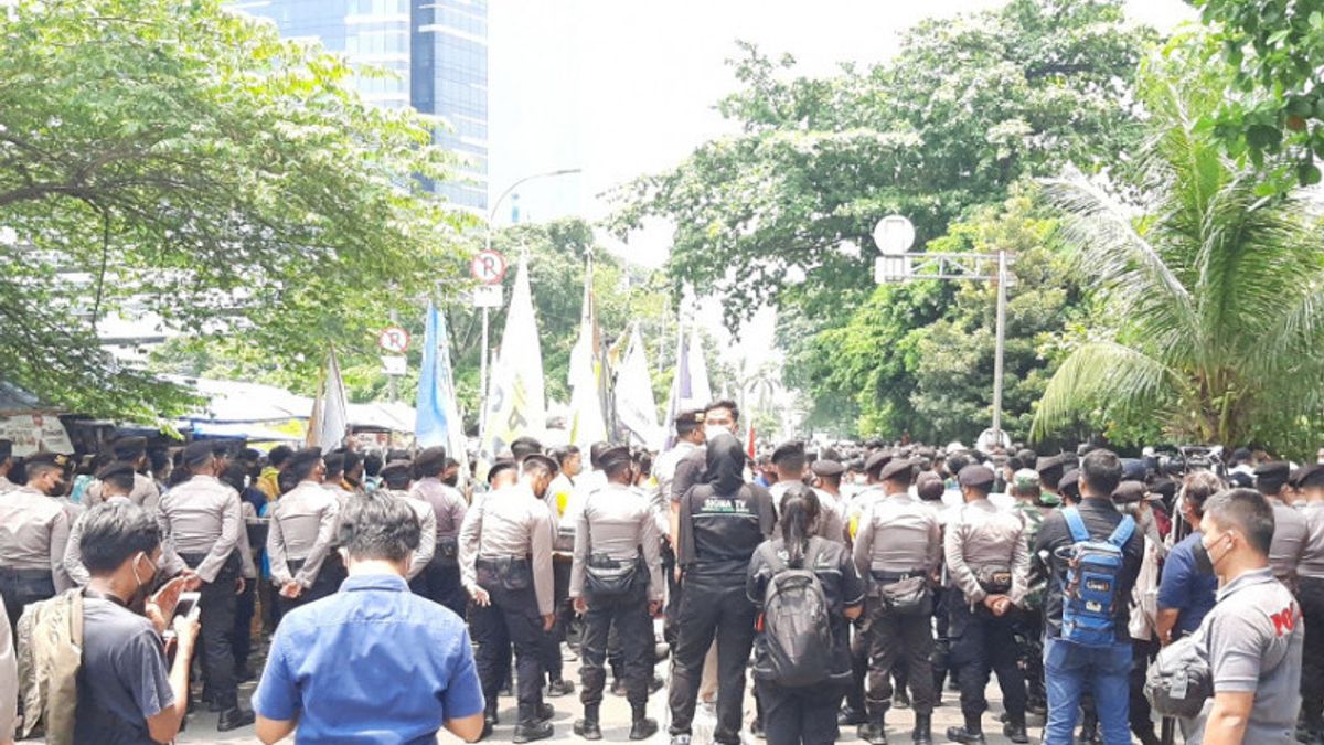 IPW Ingatkan Polri Amankan Demo 11 April Harus Sesuai SOP dan Tidak Boleh Melewati Batas