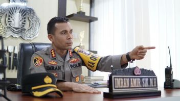 Three Cardboards Of Letters Signed By The Governor Of West Sumatra Mahyeldi Were Confiscated By The Police, Suspected Of Being The Mode Of Proposal Asking For Money