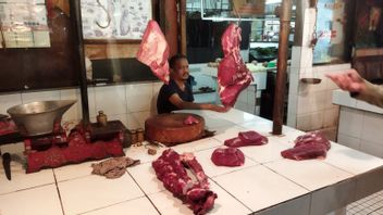 Pedagang di Pasar Kramatjati Sebut Kenaikan Harga Daging Sudah Terjadi Sejak Pekan Lalu