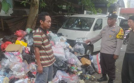 Cegah Polusi Udara, Polisi Mulai Larang Bakar Sampah di Kawasan Permukiman Warga