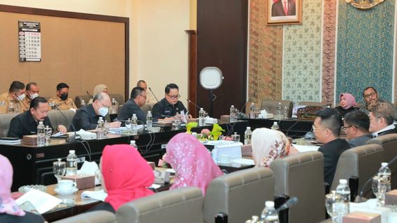 APBD Jatim 2023 Rp30,57 Triliun Disahkan