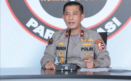 Polri Buru Pihak Lain Kasus Pinjol Ilegal Bermodus Koperasi Simpan Pinjam yang Diotaki WN China