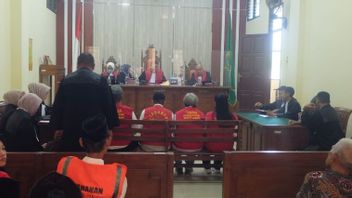 Tanjungkarang District Court Lampung Holds First Session Of 4 Defendants In TIP Case
