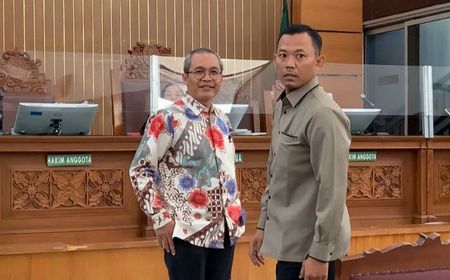 Kenal Baik Firli Bahuri jadi Alasan Alexander Marwata Mau Jadi Saksi Meringankan