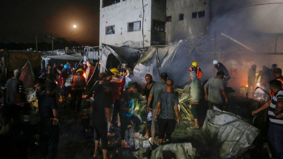 Une école d'un hôpital d'Indonésie dans le nord de Gaza, incendiée par Israël