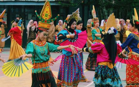 Uang Panai': Nominal Meminang Gadis Bugis