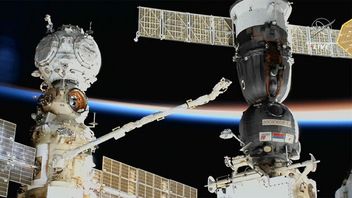 Russia Ready To Send Displaced Capsules On The ISS Due To Space Waste