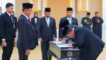 Menko Yusril ke Pejabat Baru: Kerja Keras, Kolaborasi, dan Jangan Lupa Inovasi!