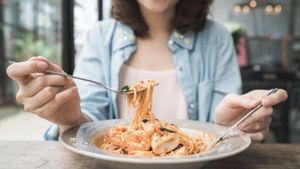 Masih Lapar meski Baru Makan? Kenali Fenomena Food Noise