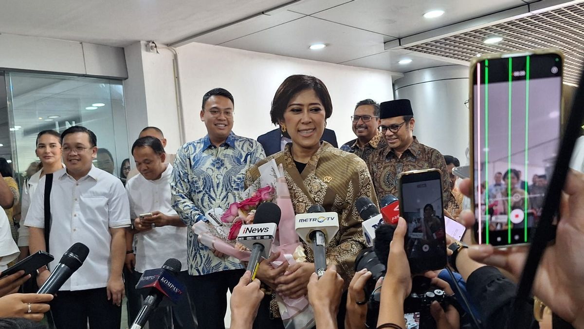 Meutya Hafid Instruksikan Efisiensi dan Inovasi untuk Transformasi Baru