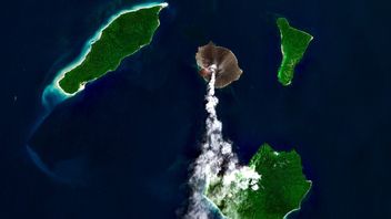 Anak Krakatau Erupsi 9 Kali Hari Ini, Abu Menjulang Tinggi Hingga 1 Kilometer