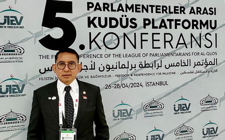 Dihadapan Liga Al Quds, Fadli Zon Tegas Tolak Normalisasi dengan Israel