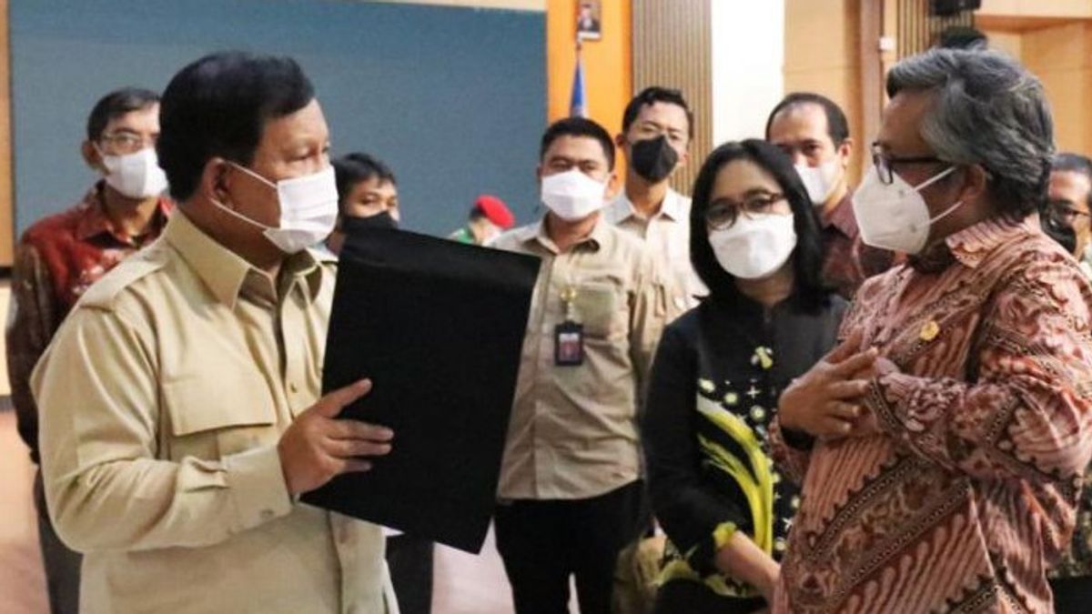 In Front Of Scientists, Defense Minister Prabowo: We Really Need You