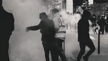 Police Fire Rubber Bullets To Water Gas Disperse Student Demonstration In Nepal's Parliament