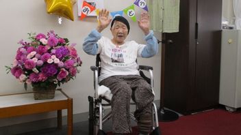 来自日本的世界最年长的男子Kane Tanaka去世，享年119岁
