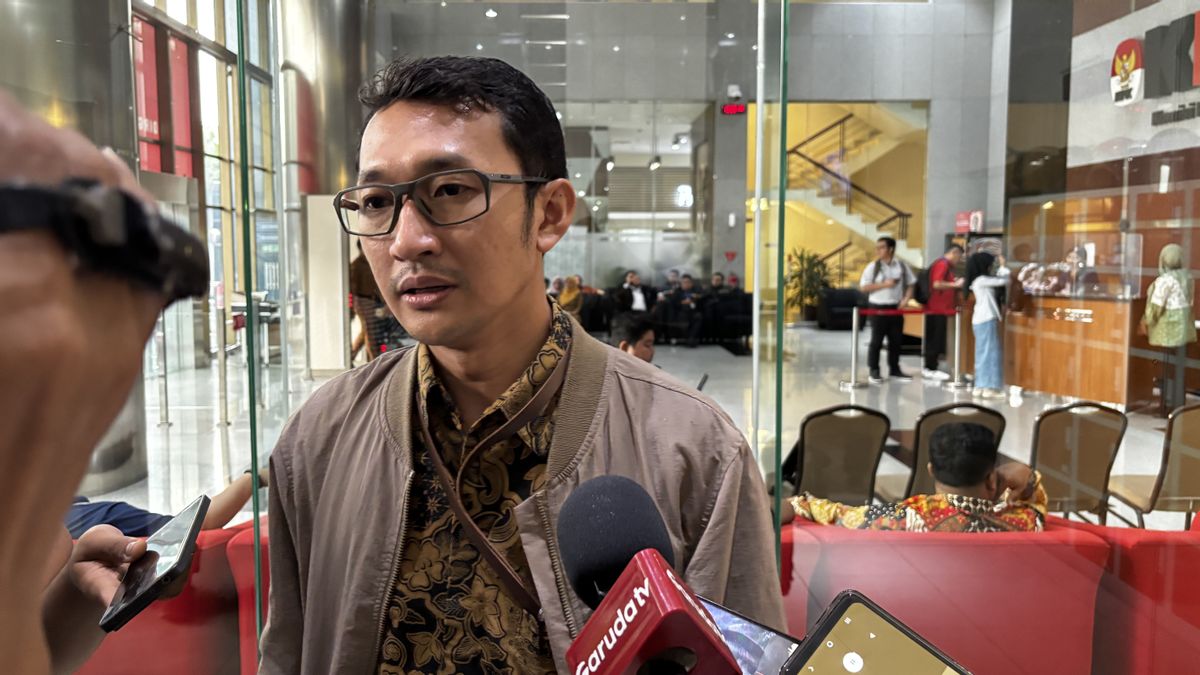 KPK Sita Duit Rp1,3 Miliar dari Ilham Habibie terkait Mercedes Benz 280 SL yang Dibeli Ridwan Kamil 