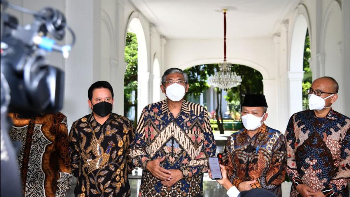 Jokowi Segera Kirim Nama Calon Anggota dan Calon Dewan Pengawas BPKH ke DPR 