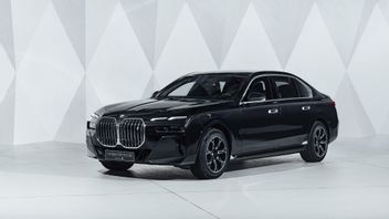 伝統を継承し、BMWは爆発、弾丸、ドローン攻撃に耐える最新のシリーズ7を発表します