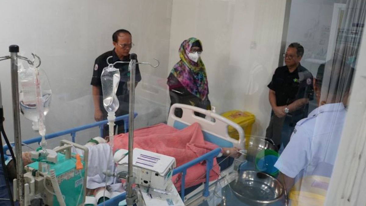 2名Marapi山火山爆发的受害者仍在M Djamil Padang医院接受治疗,1名严重先天性感染