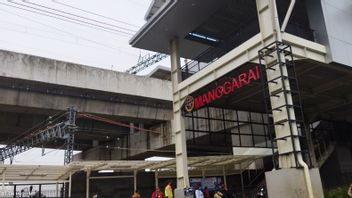 <i>Dear</i> PT KCI, Penumpang Commuter Line di Stasiun Manggarai Mengeluh, Katanya Parah Kalau Lagi Jam Kerja