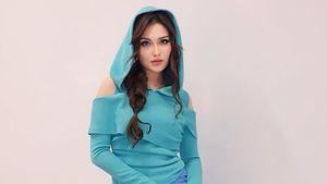 Ayu Ting Ting Alami Perampokan di Amerika Serikat, Kaca Mobil Dipecah