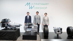 جاكرتا - أعلنت تويوتا ومازدا وسوبارو عن التزامها بتطوير محرك جديد خال من الكربون