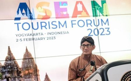 Soal Yogyakarta Jadi Provinsi Termiskin di Pulau Jawa 2022, Menparekraf Sandiaga: Pariwisata Jadi Solusinya