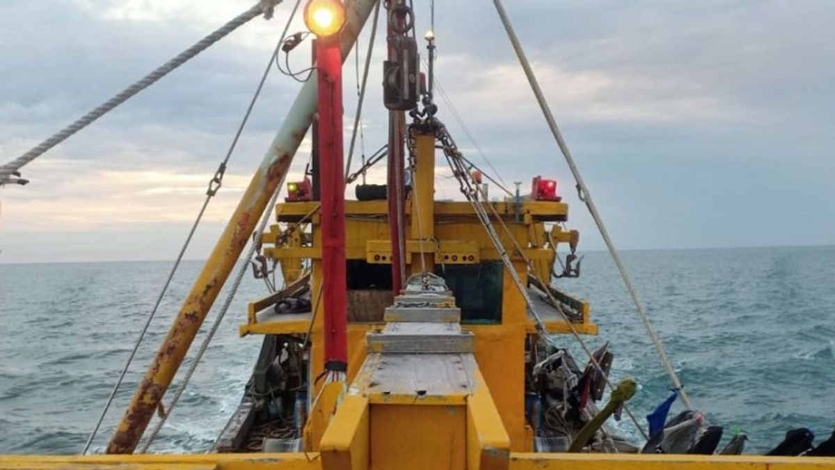 Tangkap Kapal Ikan Berbendera Malaysia, Bakamla Temukan 250 Kilogram Ikan yang Dicuri dari Laut Indonesia