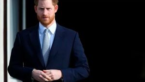 Pangeran Harry Dituduh Menghina Ratu Elizabeth