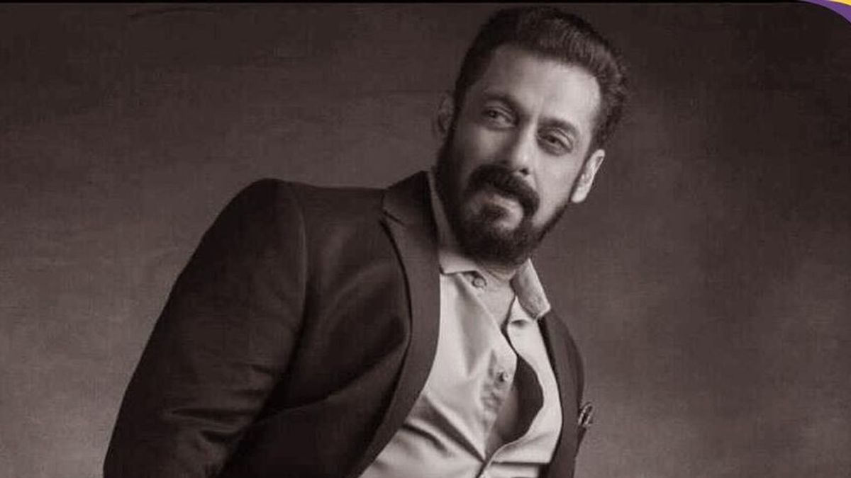 Salman Khan Digigit Ular saat Rayakan Ulang Tahun, Dirawat 6 Jam di Rumah Sakit