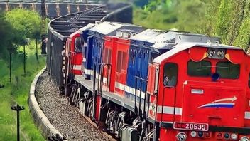 Coal Train Service Returns To Normal Aftercaambruknya Girder Flyover Muara Enim