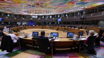 جاكرتا (رويترز) - اتفق الاتحاد الأوروبي على مساعدة جديدة بقيمة 852 تريليون روبية لأوكرانيا بعد حق النقض (الفيتو) ضد المجر في ديسمبر كانون الأول