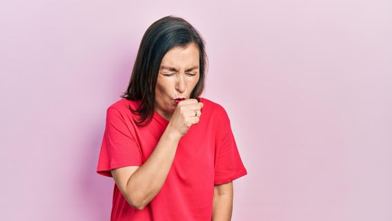 La pneumonie aspirationnelle est: causes, facteurs de risque et symptômes
