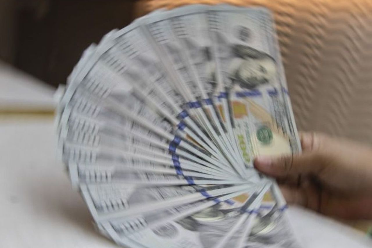 BIは、2024年4月に対外債務のポジションが1,891億米ドルに減少したと指摘しました