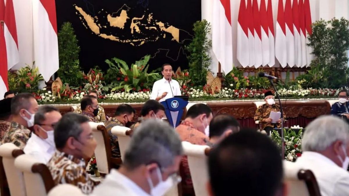Soal <i>Reshuffle</i> Kabinet, Jokowi: Rencana Selalu Ada
