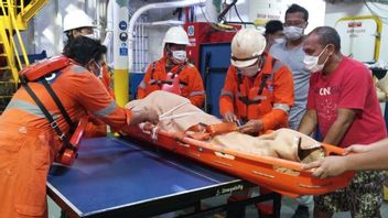 The Crew Who DIEd In Sepak Breath In The Lombok Strait Successfully Evacuated By The Mataram SAR Team